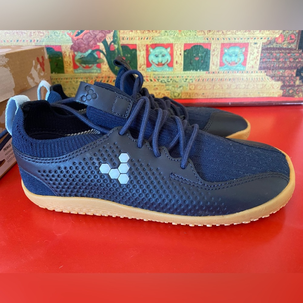 Vivobarefoot Primus Knit II child’s shoes size 2